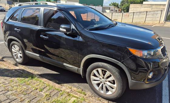 KIA SORENTO 3.5 V6 GASOLINA EX 7L AUTOMATICO KIA SORENTO 3.5 V6 GASOLINA EX 7L AUTOMATICO